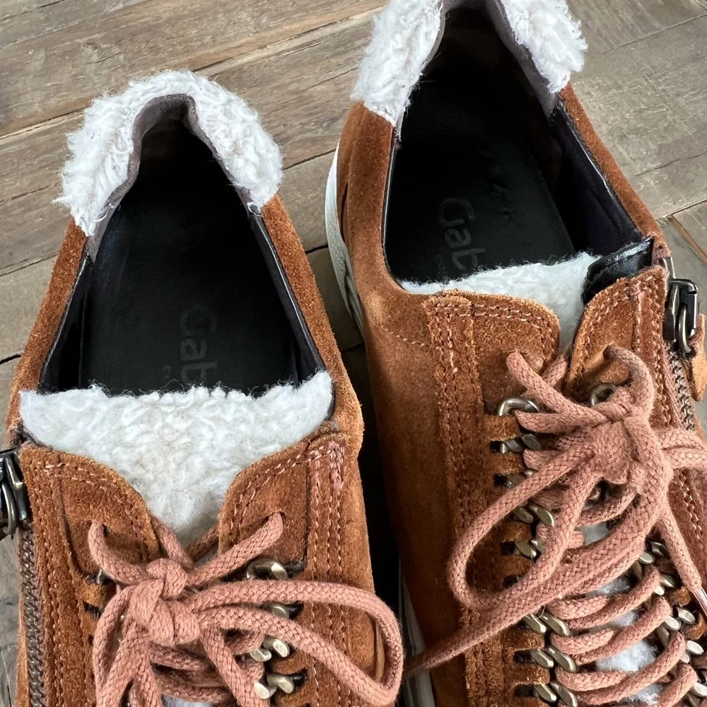 Gabor low top suede trainers - Picture 4 of 9